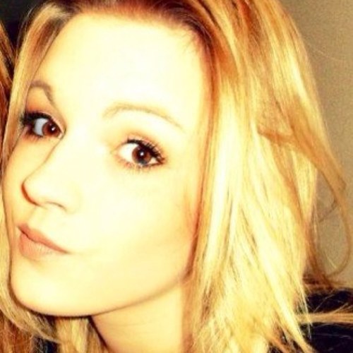 DumasMarjolaine's profile picture. 