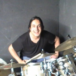 gibboguernsey's profile picture. Father, Drummer, Auction house celebrity.