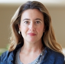 Me apasiona la innovación y cómo ésta impulsa el desarrollo territorial, los temas relacionados con la gestión empresarial y el emprendizaje.
