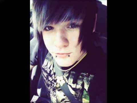 this ish andy c: im 15 and british (im bi) i love meeting new people talk to me i dont bite.. c;