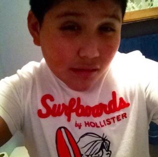 Follow me and ill follow you back #OTF #GBE#3hunna