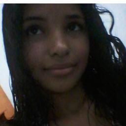 A única amizade que vale É aquela que nasce sem nenhum motivo!