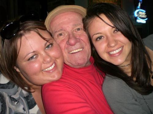 sillybunbutt715's profile picture. 