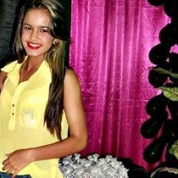 Pisciana,estudante,Sincera,Quem quiser vencer na vida deve fazer como os seus sábios: mesmo com a alma partida, ter um sorriso nos lábios.   ! ;)