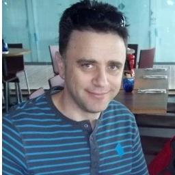 Travel specialist (Albania, Italy, Balkans, Mediterranean, World). Dad, hubby.
Strong interest in  languages, cultures, international relations, current affairs