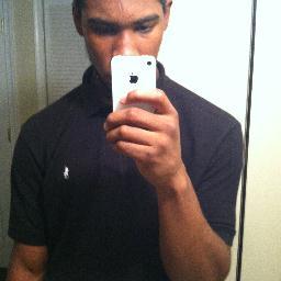 Getting money makin my way 2 da top 
juss made a new bestfriend her name Rhalon she cool n pretty