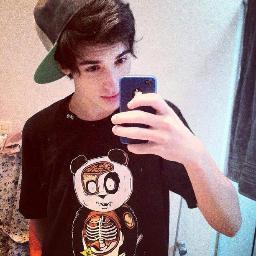 Plincesinho's profile picture. Boylieber desde 2009, com orgulho.