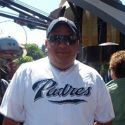 Ingeniero, Empresario en Telefonia Movil, Catolico, Politico, Panista, Musico y Padre de Familia.
