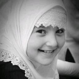 LearnQuranOnlin's profile picture. we teach online holy Quran recitation with tajveed rules ....if interested contact here please without hesitation