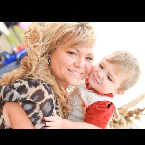 AngelaSaxton's profile picture. 