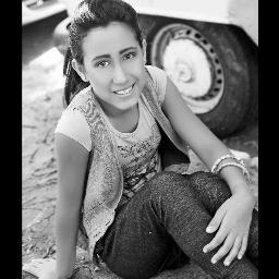 Meniinah dos olhos de Deus.
Blog,twiter, etc ..bloghttp://mundodeabnara.blogspot.com.br/