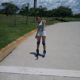 stephanyee2013's profile picture. UM SÁBIO NÃO ENXERGA AS DIFICUDADES !