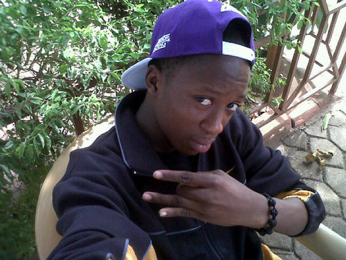 I pay no mind to those who talk @ ma back cuz there iz where they belongs....@ma back