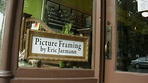 Be sure to check out my upcoming blog about picture frames!also on T @abouttheframe