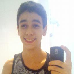 Não parece , mas no fundo  eu sou legal , forte e bunito ;D