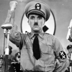 Cada um tem de mim exatamente o que cativou. Chaplin
