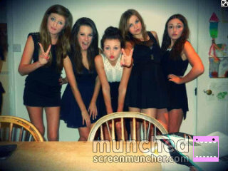 HazelAllenxoxo's profile picture. follow my new twitter @hazelallenn