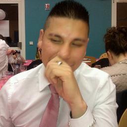 #SanSalvador #Espagnol_ ! #TeamBarca #TeamCapricorne. Région Parisienne ! Follow me et j'en ferais de même. Je suis calme et posé mais ya toujours un mais !