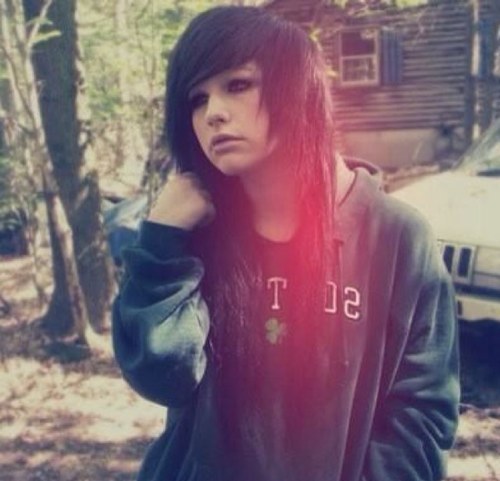 BrownHairedWolf's profile picture. Reunited with my sister @UntilMyDeath, once more and not planning to lose her again. Finally found my mate in @GoldenFurLucas. @BadAssBlazeC is my best friend!