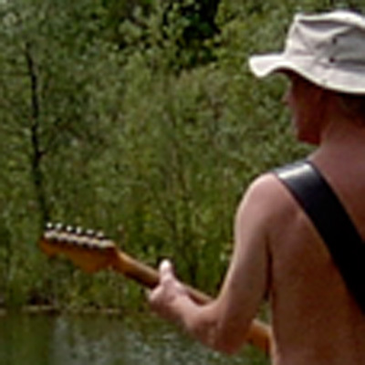 RobStratocaster's profile picture. Guitarist, Music Producer