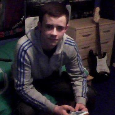I follow back, add my BBM - 28216B65