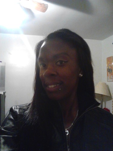 Born in the HUB (compton ,cali bby) but... raised as a BEAChy..BEACH GRL