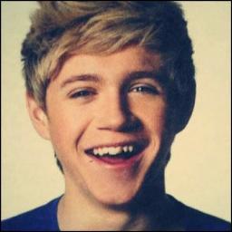 GarchandoA1D's profile picture. Amando a 5 idiotas que van en una direccion