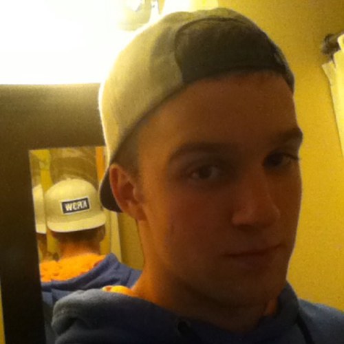 kstruck13's profile picture. 