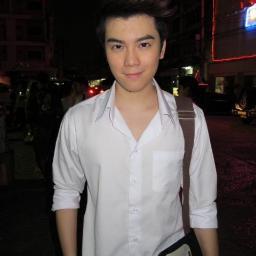 21, Indonesian,  studying Economics at University of Edinburgh 09
