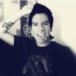 Defensor de los FriendZone, Amante de las Chicas altas.         http://t.co/RJeSJzC1x6