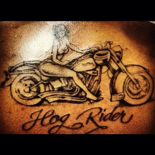 901 BAD BOYZ RACING IS MY PASSION. MY BABY IS #1. A HARLEY CHIC. LOYAL TIL I DIE! I LUV LIFE &LIVE IT 2 THE FULLEST! I AM WHO I AM & I LOVE ME!