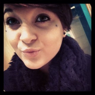 18
Senior 2013
Takenn
Capricorn 
Weed
Friennds
✌