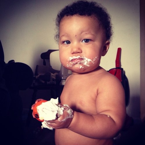 BluntAshton's profile picture. 