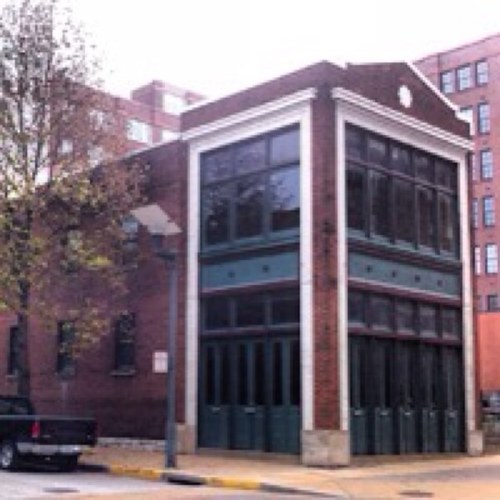 Lab1500 is an entrepreneurial center at 1500 Washington Ave in downtown St. Louis with the goal of bringing entrepreneurs together.