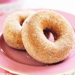 Donat kentang handmade yang sealu fresh&super empuk,dgn varian lebih dr 25 topping, tersedia 10  cabang di kota malang, mention buat tw lokasi terdekat