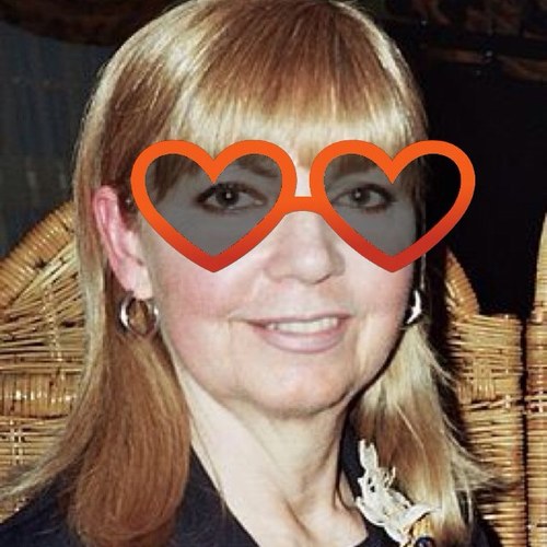 Af en toe Jerney Kaagman, af en toe de rest. 
Parody Account.