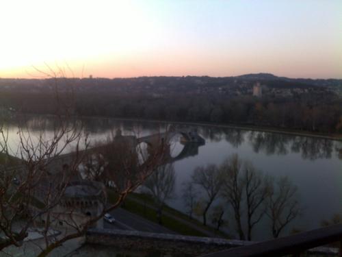 PiersonLaura1's profile picture. Votez pour cette vidéo, ça prend deux secondes et je te follow en échange http://t.co/8UG8gIJB