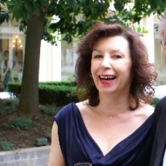 JulieBeard12's profile picture. Director of @gemini_print, dedicated yogini