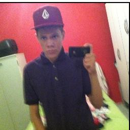 Olá! Sou o Patrick Estrela, moro na Fenda do Biquíni, sou amigo do Bob Esponja e tuito nas horas vagas. Follow-Me. kkkk