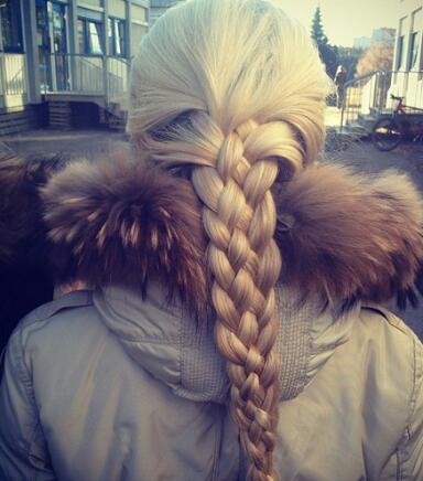 vrolijk je TL op met deze slimme blontjes tweets! alle opmerkingen en faals in het echte leven komen voorbij! volgen = zoiezo FB xx~ us~xx