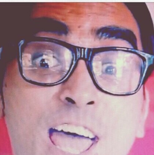 harrysmtv's profile picture. I made headlines around the world as I put my testicles in my teachers tea! Now I'm filming a music online show S.M.T.V in Australia! loving it