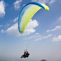 Courses of paragliders. Tandem paragliding flights.
