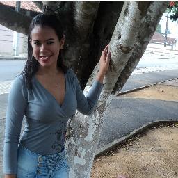 Sou uma Pessoa Amiga, simpática, Alegre e de bem com a vidaa... Sem Deus não sou Nadaaa! Amo e valorizo a todos os que tenho um carinho especial!