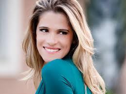 Ingrid Guimarães.. ah ! aquela que sempre nos faz rir em todos os trabalhos.. que nos alegra com um simples oi.. amo ela demais.. s2