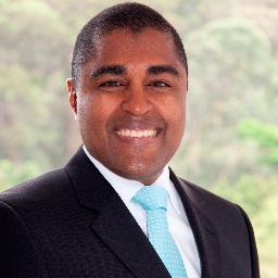 Ingeniero Industrial, Especialista en Ventas. Amplios conocimientos en el manejo de Relaciones Comerciales y Negociación. Consultor CRM.