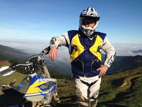 adrian71pfr's profile picture. 