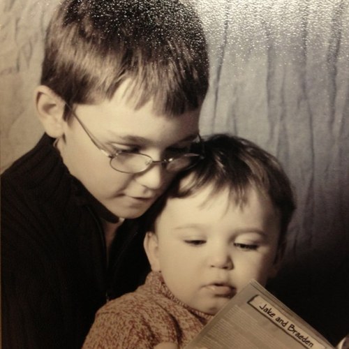 jakemix03's profile picture. lifes to short not smile. dont sweat things when friends can turn that frown upside down