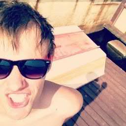 ZloWinPROd's profile picture. http://t.co/6eHulpEI
make beats