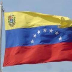 Venezolana, demócrata.