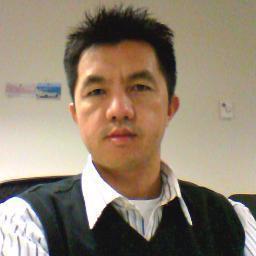 FelixVaj's profile picture. Professional Blogger, Nap Lover, Married to Twitter!